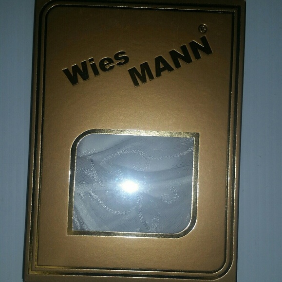 Wies Mann Bra (white) - Picture 2 of 4